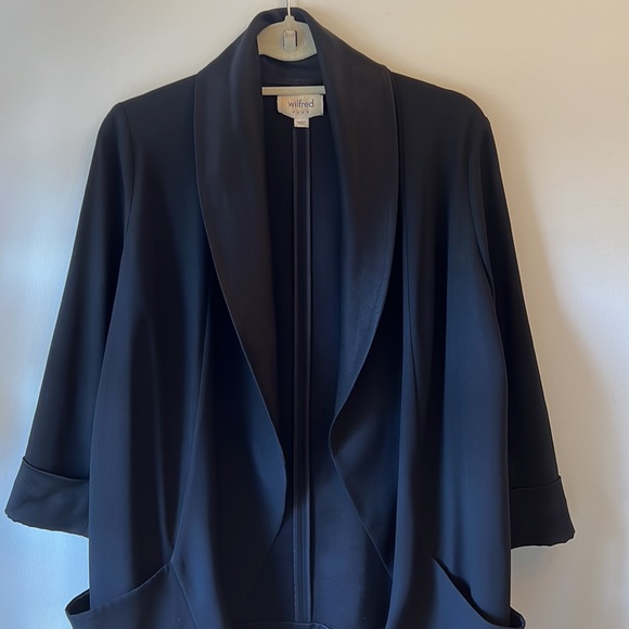 Aritzia Wilfred blazer size 4 black - Picture 3 of 5